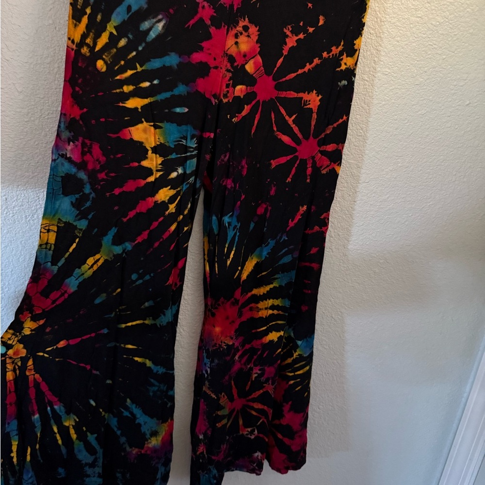 Vibrant Tie-Dye Leggings